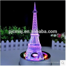 Modelo hermoso cristalino claro de la torre Eiffel, estatuilla de la toalla de Eiffel para los recuerdos del cumpleaños, regalos del viaje